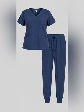 NWT CozyFit Size L Womens Scrubs